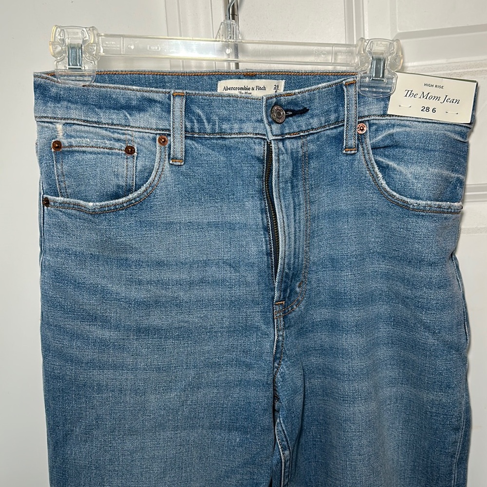 Abercrombie mom jeans size 6/28